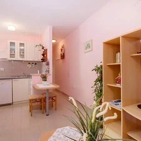 With A Parking Space Mali Losinj, Losinj - 19646 Appartement *